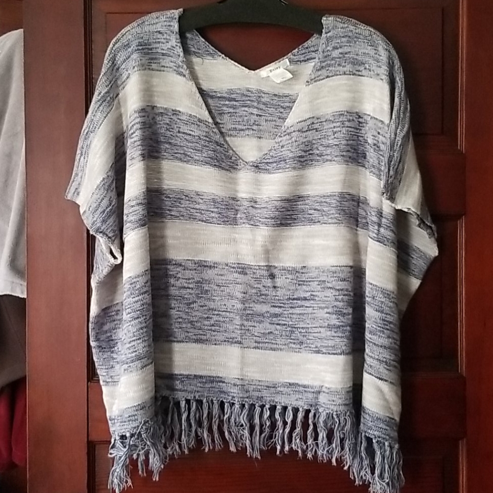Esley poncho